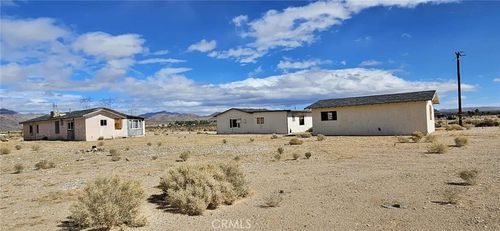 33354 Haynes Rd, Lucerne Valley, CA, 92356 | Card Image