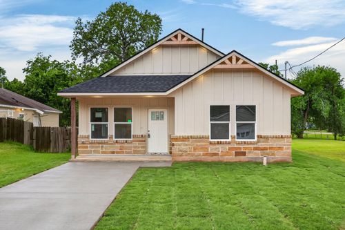 822 Ross St, La Marque, TX, 77568-6126 | Card Image