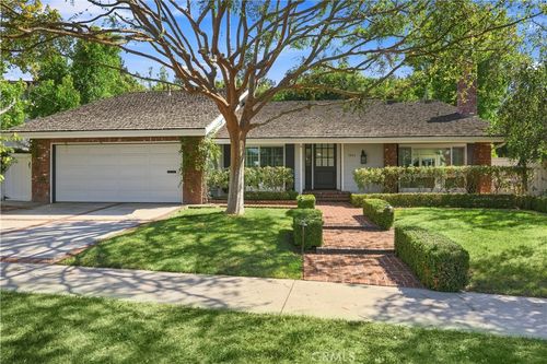 1844 Newport Hills Dr E, Newport Beach, CA, 92660-7113 | Card Image