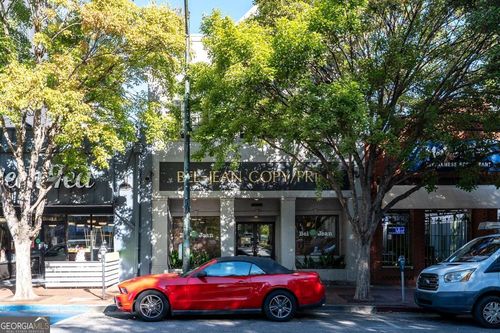 163 E Broad St, Athens, GA, 30601-2801 | Card Image