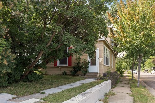 933 Front Ave, Saint Paul, MN, 55103-1350 | Card Image