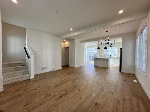 12-20189 84 Ave, Langley, BC, V2Y3P7 | Card Image