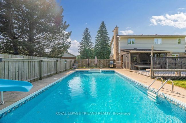 21 Sherwood Cres, House other with 5 bedrooms, 3 bathrooms and 6 parking in Exeter ON | Image 40