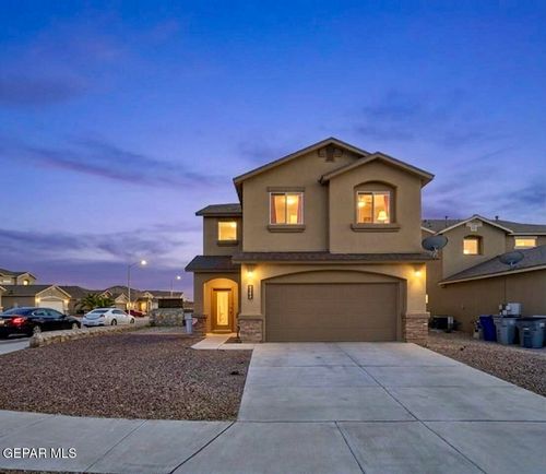 3900 Loma Brisa Dr, El Paso, TX, 79938-1240 | Card Image
