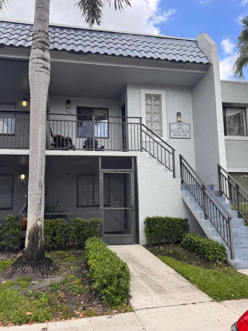 105-16571 Blatt Blvd, Weston, FL, 33326-3415 | Card Image