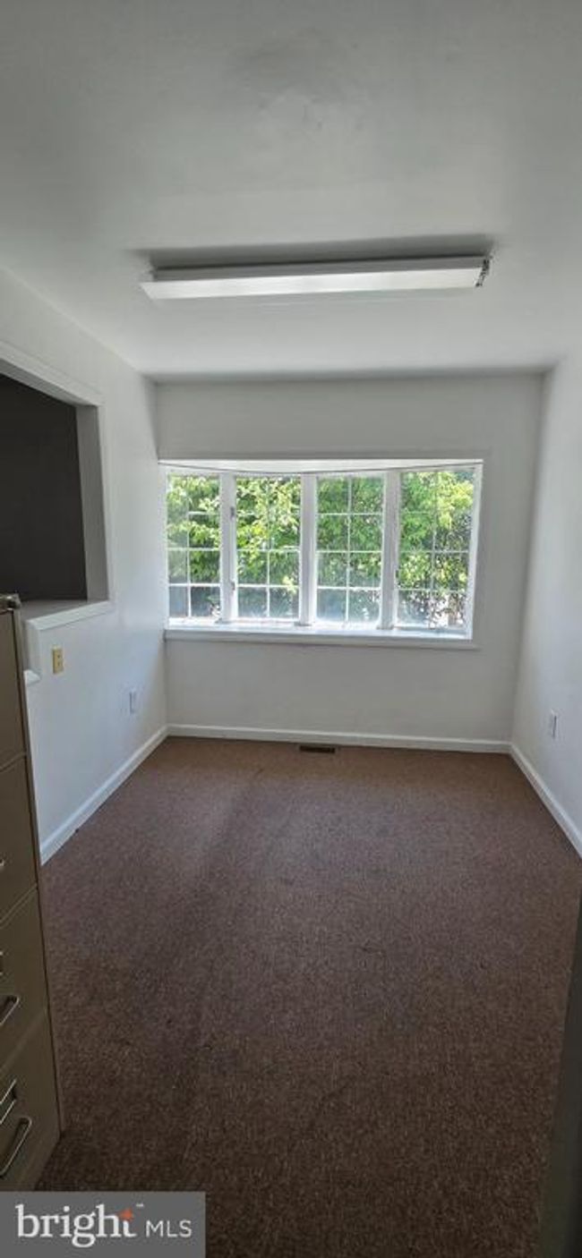321 E Broad St, Home with 0 bedrooms, 0 bathrooms and null parking in GIBBSTOWN NJ | Image 35