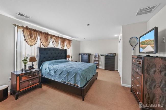 9 Caladium Ct, House other with 5 bedrooms, 3 bathrooms and null parking in Piscataway NJ | Image 24