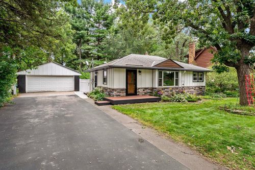 7541 Alden Way Ne, Fridley, MN, 55432-3005 | Card Image