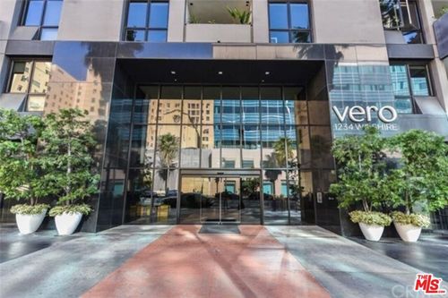 531-1234 Wilshire Boulevard, Los Angeles, CA, 90017 | Card Image