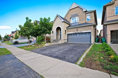 35 Abitibi Lake Dr, Brampton, ON, L6R0Y3 | Card Image