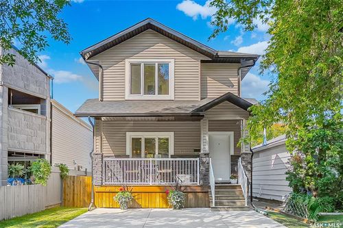 1410 Coy Ave, Saskatoon, SK, S7M0H4 | Card Image