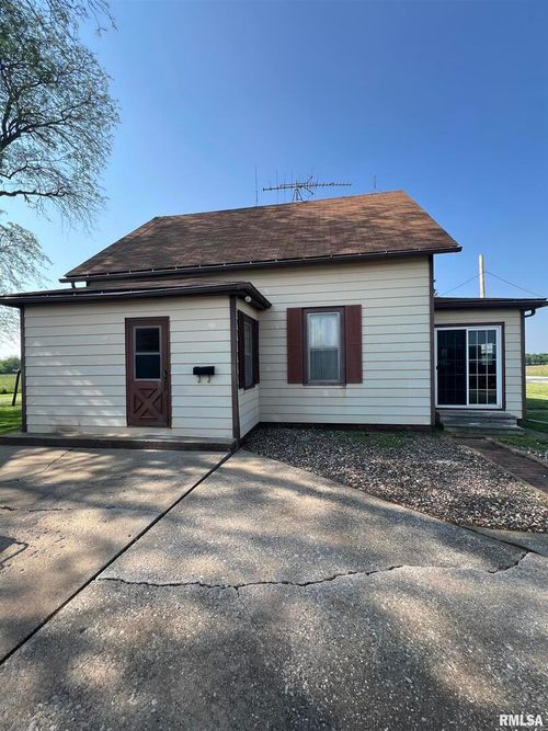 17318 245th St W, Illinois City, IL, 61259-9656 | Card Image