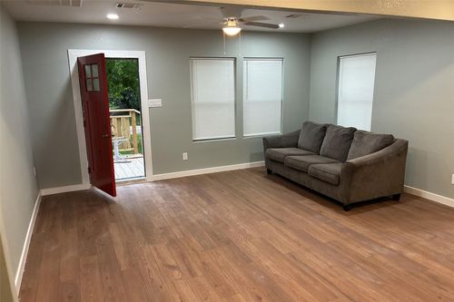 1912 Hill St, Baytown, TX, 77520-6351 | Card Image