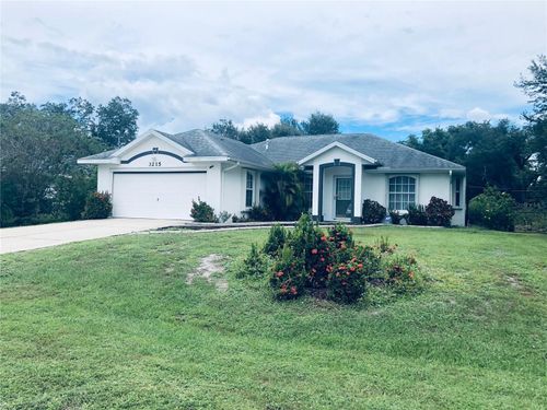 3215 Junction St, North Port, FL, 34288-8233 | Card Image
