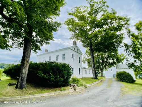 5498 Route 9h And 23, Hudson, NY, 12534-3922 | Card Image