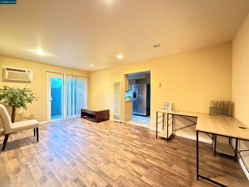 apt-53-1133 Meadow Ln, Concord, CA, 94520-3714 | Card Image