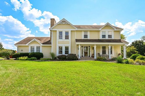 N108W15219 Bel Aire Lane, Germantown, WI, 53022 | Card Image