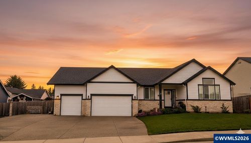 309 Ne Berry St, Sublimity, OR, 97385-9565 | Card Image