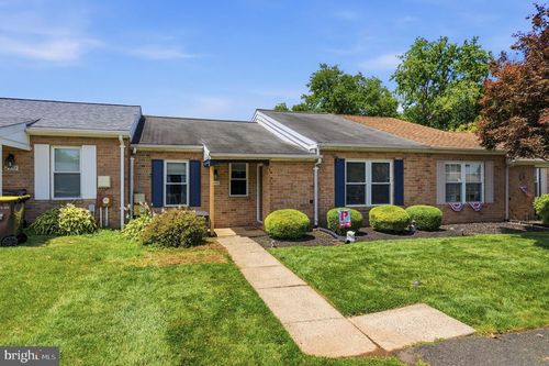 2940 Quincy Turn, BENSALEM, PA, 19020-2211 | Card Image