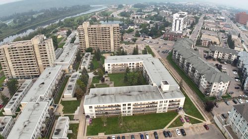 115 - 14921 Macdonald Dr, Condo with 3 bedrooms, 1 bathrooms and 1 parking in Fort Mcmurray AB | Card Image