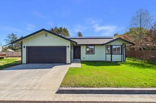 1201 Lily Kay Ln, McKinleyville, CA, 95519-4407 | Card Image