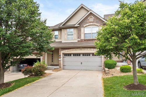 110 Distinction Dr, Lake St Louis, MO, 63367-1931 | Card Image