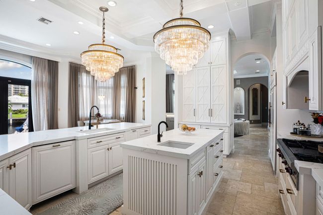 4050 Ne 30 Th Ave, House other with 5 bedrooms, 5 bathrooms and null parking in Lighthouse Point FL | Image 23