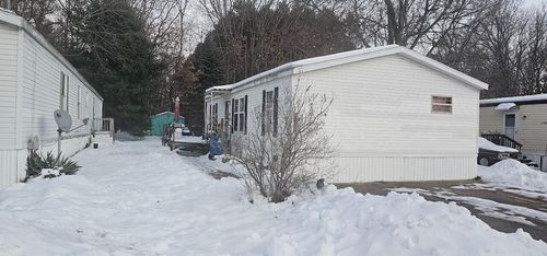 10610 Orion St Ne, Rockford, MI, 49341-7893 | Card Image