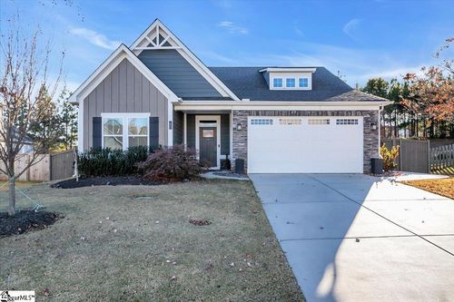8 Mohegan Way, Greenville, SC, 29607-5162 | Card Image