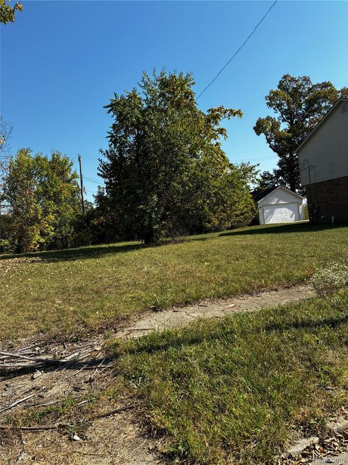 19426 Troy Pl Place, Highland Park, MI, 48203 | Card Image