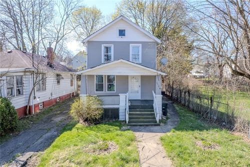 1138 7th Ave, Akron, OH, 44306-2150 | Card Image