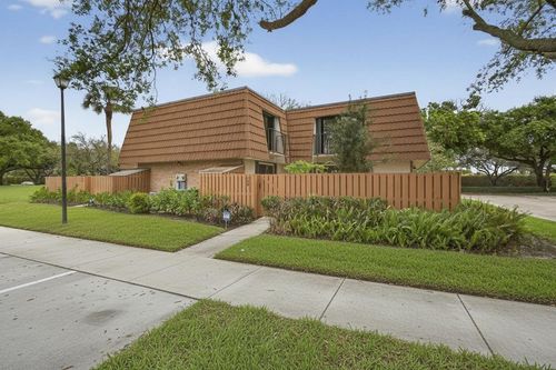 168 Heritage Way, West Palm Beach, FL, 33407-6862 | Card Image