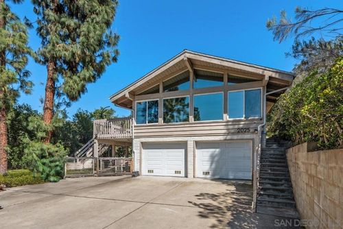 2025 Forester Creek Rd, El Cajon, CA, 92021 | Card Image