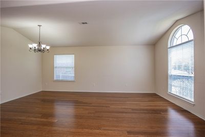 6513 Crystal Court, House other with 4 bedrooms, 2 bathrooms and 2 parking in Woodway TX | Image 3