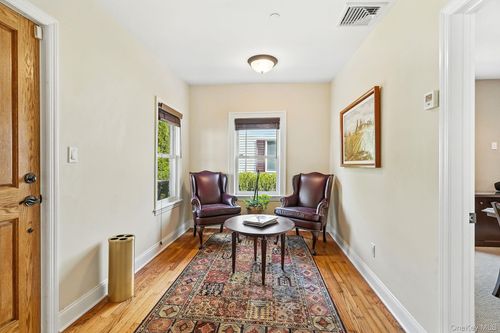 93 N Greeley Ave, Chappaqua, NY, 10514-3480 | Card Image
