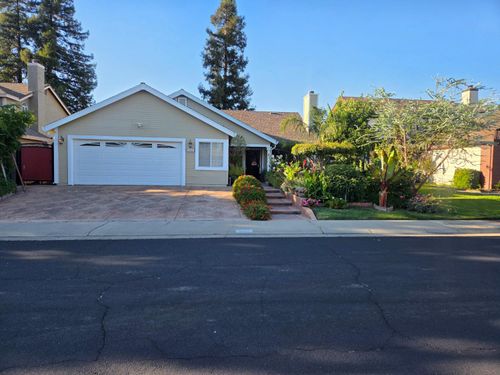 5131 Olivehurst Way, Elk Grove, CA, 95758 | Card Image