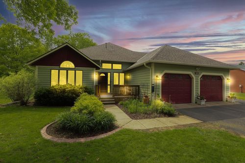 1805 7th Ave N, Sartell, MN, 56377-1594 | Card Image