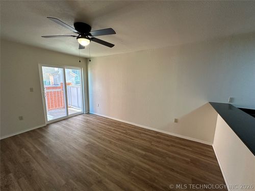 204-301 E Washington Avenue, McAlester, OK, 74501 | Card Image