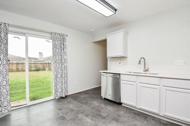 5110 Oakbriar Ln, House other with 3 bedrooms, 3 bathrooms and 2 parking in Rosenberg TX | Image 12