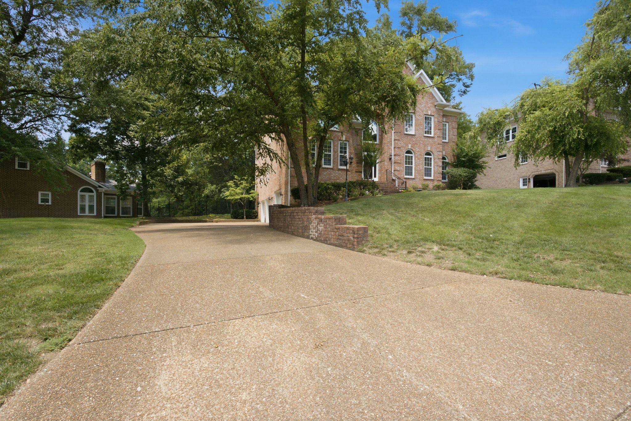 Residential in Brentwood 4