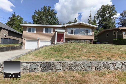 7755 Jensen Pl, Burnaby, BC, V5A2A7 | Card Image