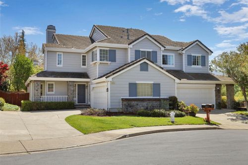415 Chupcan Pl, Clayton, CA, 94517-1200 | Card Image