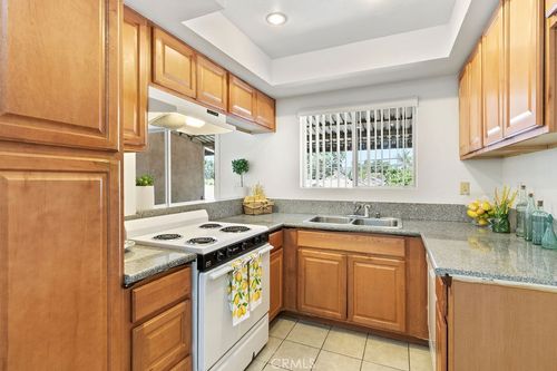 15-1801 Greenleaf St, Santa Ana, CA, 92706-3675 | Card Image