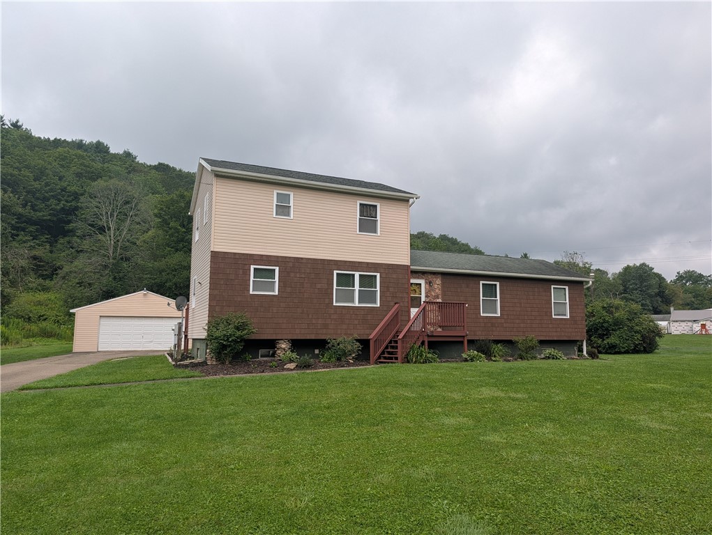 Residential in Foster Town
