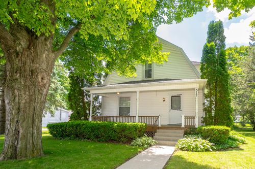 312 Buckeye St E, Belle Center, OH, 43310-9738 | Card Image