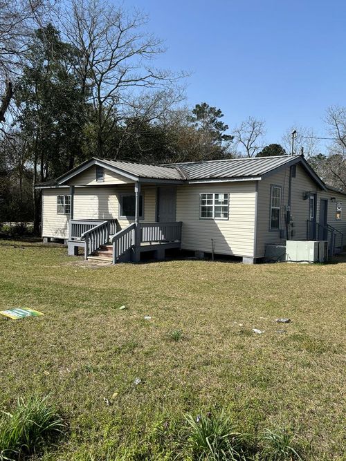 703 N Elm St, Adel, GA, 31620-1819 | Card Image