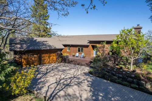 5445 Ayres Way, The Dalles, OR, 97058-9588 | Card Image