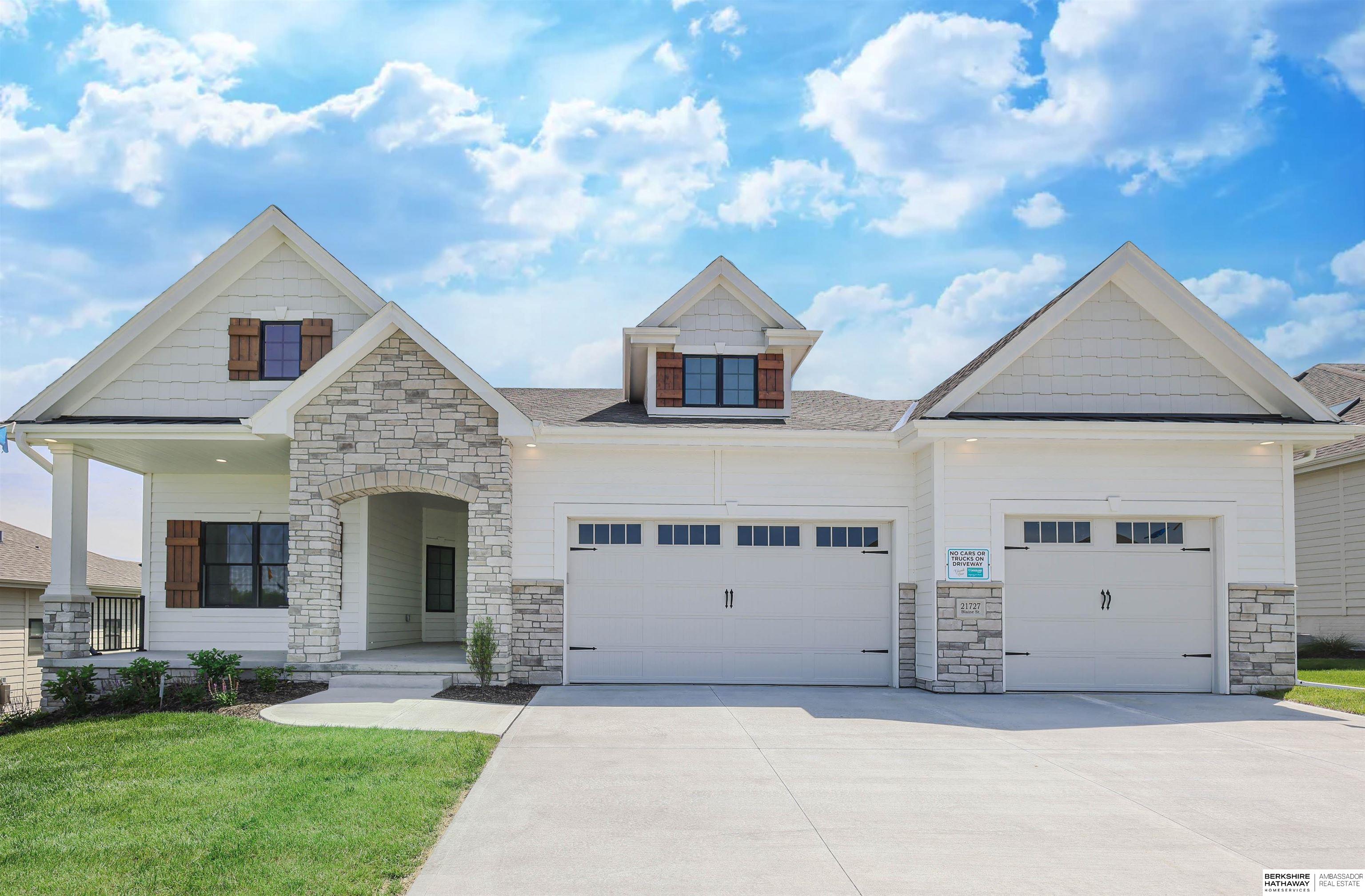 Blaine St, Elkhorn, NE 68022