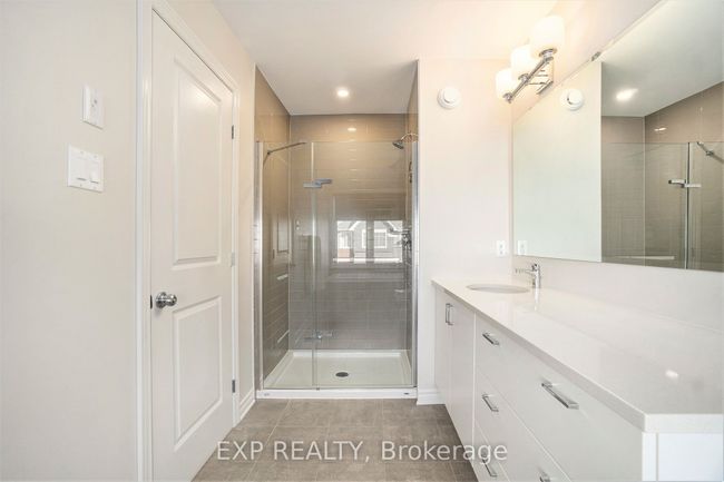 178 Angelonia Cres, House attached with 3 bedrooms, 3 bathrooms and 2 parking in Gloucester ON | Image 23