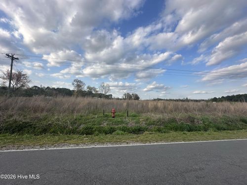 2.07 Pasture Branch Rd, Rose Hill, NC, 28458-8306 | Card Image